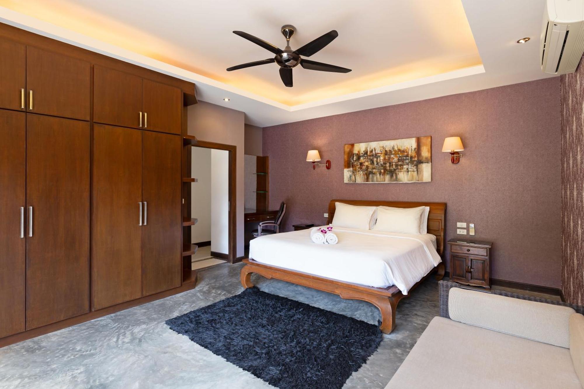 Extraordinary Courtyard 6Br Pool Villa Sri Suri, Naiharn Rawai Ngoại thất bức ảnh
